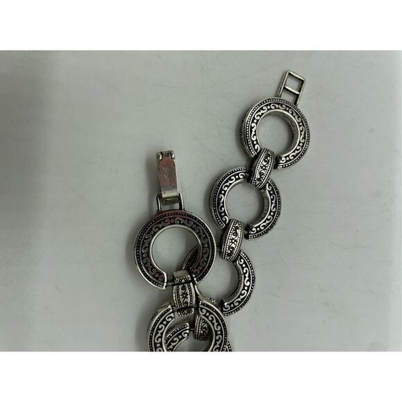 Brighton Central Park Textured Oxidized Large Circle Link Bracelet - Picture 7 of 8